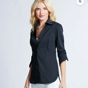 Finley button down Joey roll sleeve top black  sz medium.